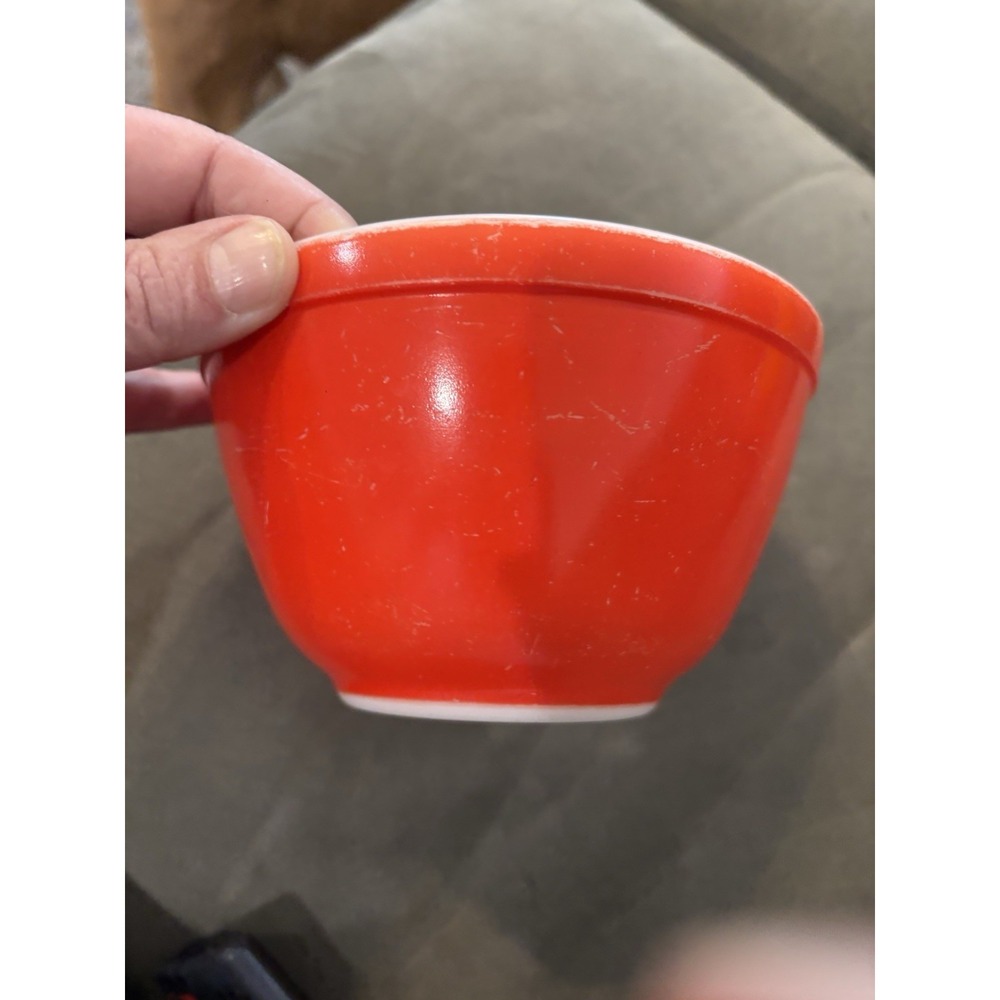 Vintage Pyrex Red #401 Mixing Bowl